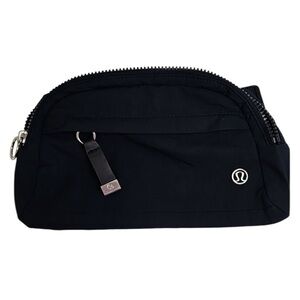 🍄 Lululemon Belt Bag, Blue
